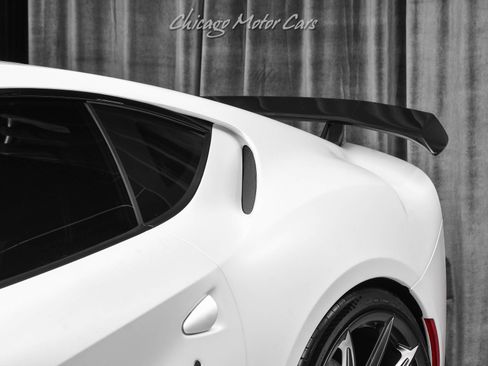 Used 2021 Ferrari 812 Superfast RWD image 37