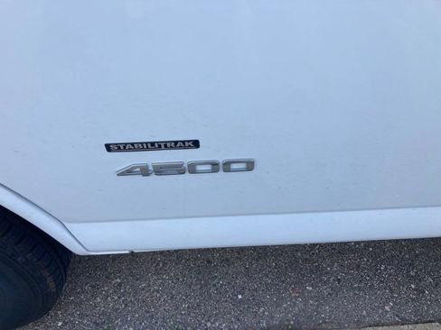 New 2026 GMC Savana 4500 w/ Power Convenience Package RWD image 13