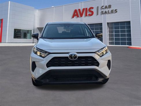 Used 2025 Toyota RAV4 LE image 2