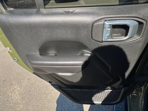 Used 2021 Jeep Wrangler Unlimited Sport AWD/4WD image 33