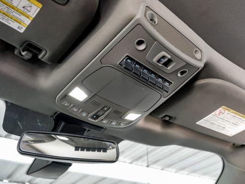 Used 2019 Ford F250 Lariat w/ Lariat Ultimate Package image 23