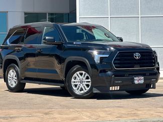 Certified 2025 Toyota Sequoia SR5 AWD/4WD video 2