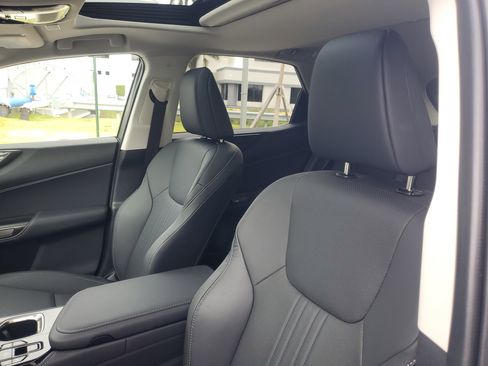 Used 2025 Lexus NX 350 AWD w/ Premium Package image 17