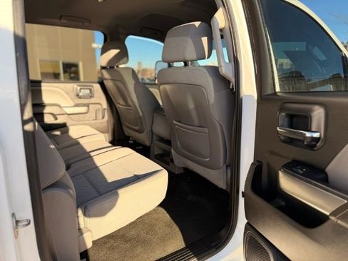 Used 2015 Chevrolet Silverado 3500 LT w/ LT Convenience Package image 18