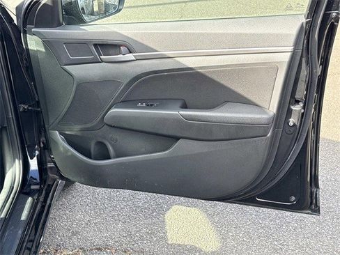 Used 2019 Hyundai Elantra SEL w/ Cargo Package image 8