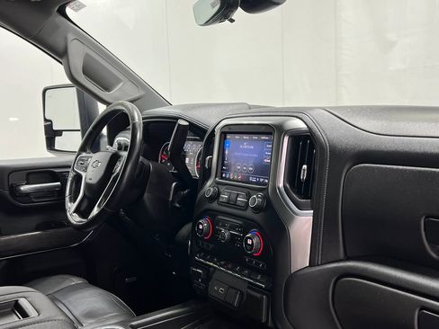 Used 2021 Chevrolet Silverado 2500 LTZ w/ LTZ Plus Package AWD/4WD image 23