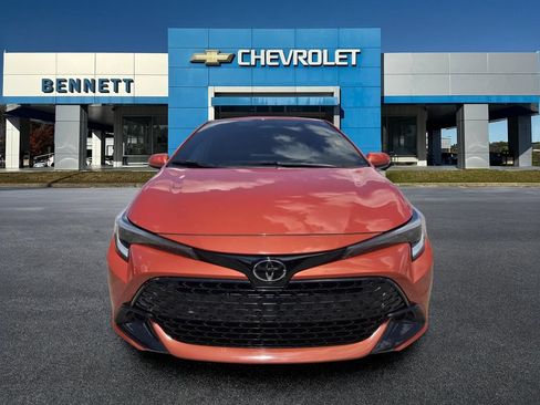 Used 2025 Toyota Corolla SE FWD image 2