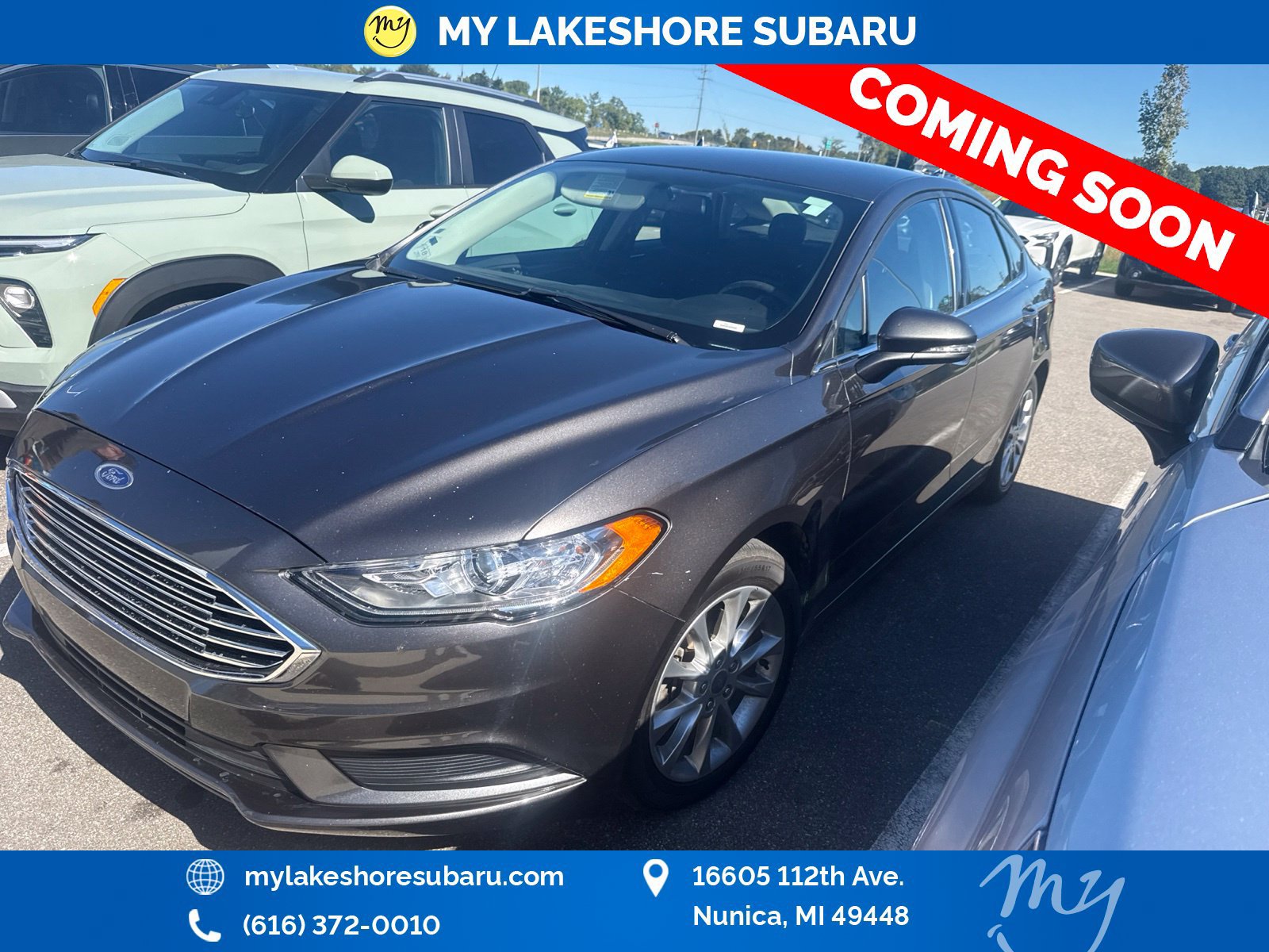 Used 2017 Ford Fusion SE w/ Fusion SE Technology Package FWD image 3