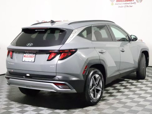 Used 2025 Hyundai Tucson SEL AWD/4WD image 5