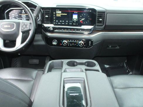 Certified 2024 GMC Sierra 1500 SLT image 14