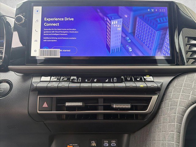 New 2026 Toyota Camry XLE AWD/4WD image 16