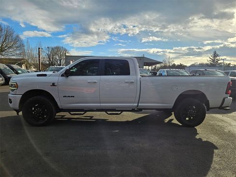 Certified 2019 RAM 2500 Big Horn w/ Night Edition image 4