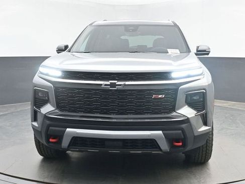 New 2026 Chevrolet Traverse Z71 w/ Enhanced Driving Package AWD/4WD image 3