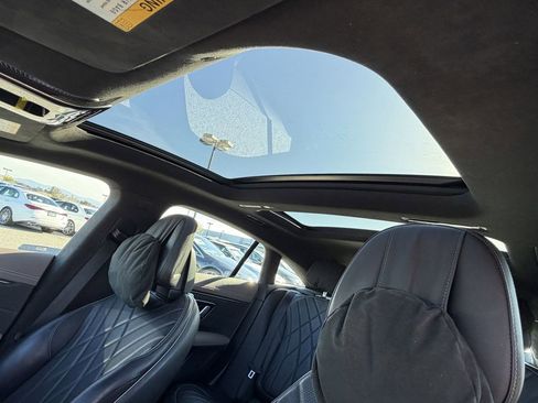 Used 2023 Mercedes-Benz EQS 580 4MATIC Sedan image 21