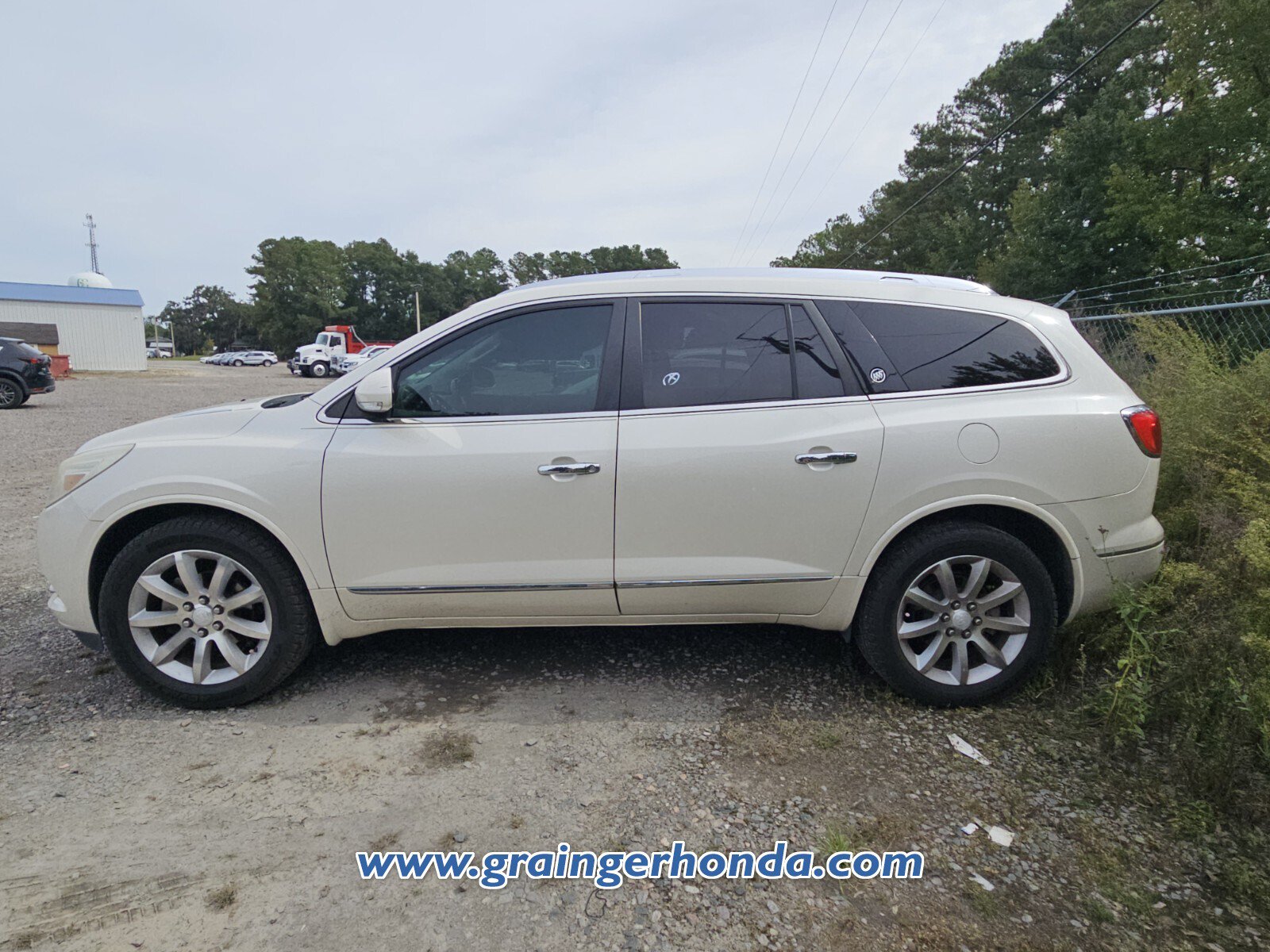 Used 2015 Buick Enclave Premium FWD image 8