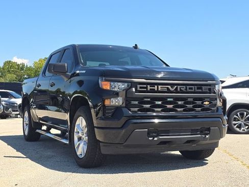 Certified 2023 Chevrolet Silverado 1500 Custom AWD/4WD image 7