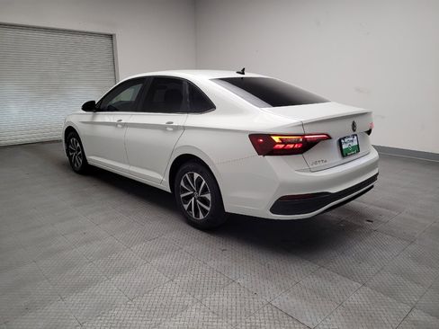 Used 2023 Volkswagen Jetta S image 5