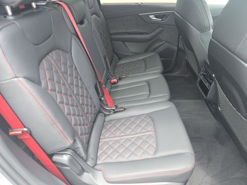 New 2026 Audi Q7 3.0T Prestige AWD/4WD image 18