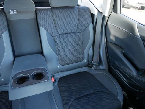 Used 2019 Subaru Forester Premium image 14