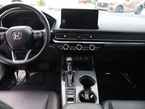 Used 2023 Honda Civic Touring image 29