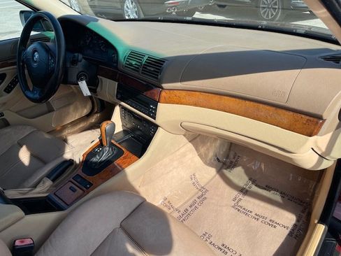 Used 2001 BMW 530i Sedan image 15