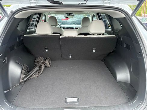 Used 2024 Hyundai Tucson Limited AWD/4WD image 12