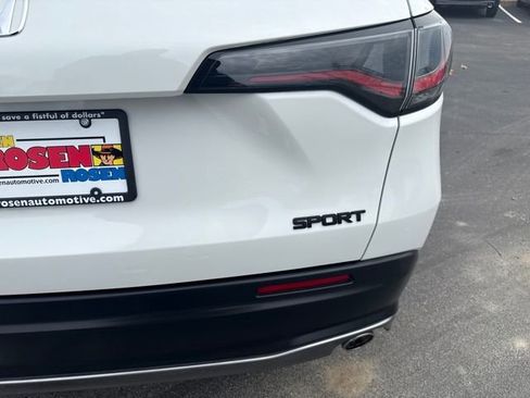 Certified 2024 Honda HR-V Sport image 44