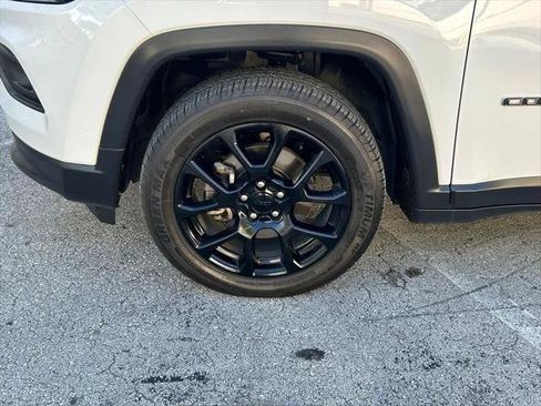 Certified 2022 Jeep Compass Latitude AWD/4WD image 28