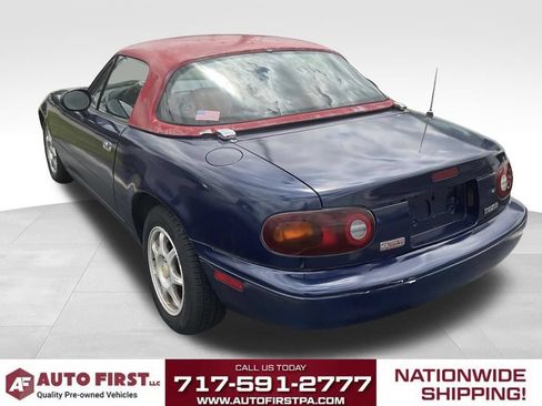 Used 1996 MAZDA MX-5 Miata RWD image 4