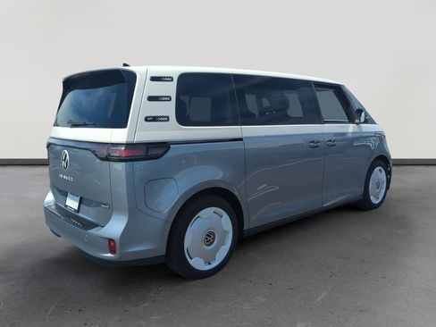 New 2025 Volkswagen ID. Buzz 1st Edition image 5