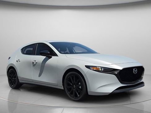 New 2026 MAZDA MAZDA3 s Sport FWD image 3
