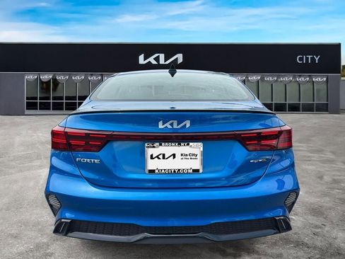 Used 2023 Kia Forte GT-Line w/ GT-Line Premium Package FWD image 4