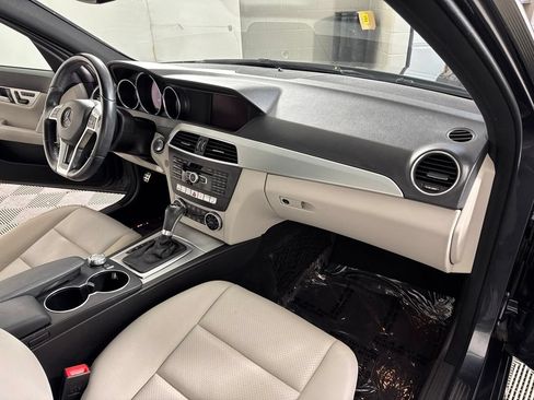 Used 2013 Mercedes-Benz C 300 4MATIC Sedan image 19