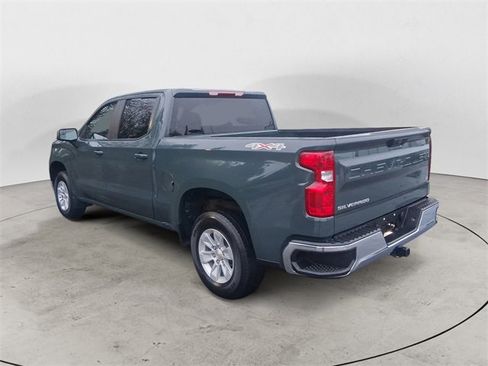 Used 2025 Chevrolet Silverado 1500 LT image 3