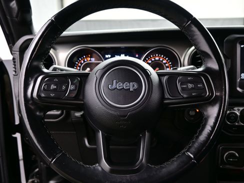 Used 2021 Jeep Wrangler Sport AWD/4WD image 24