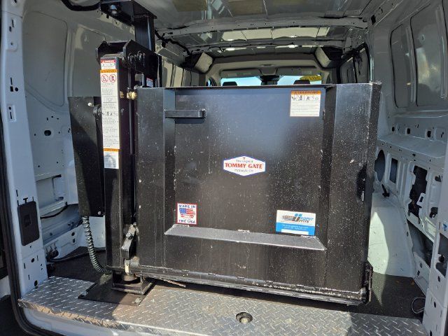 Used 2018 Ford Transit 150 130 Low Roof RWD image 27