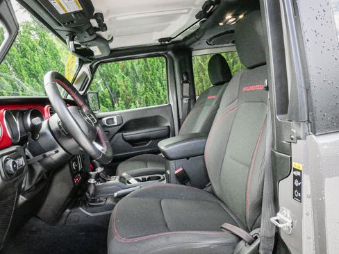 Used 2022 Jeep Wrangler Rubicon AWD/4WD image 16