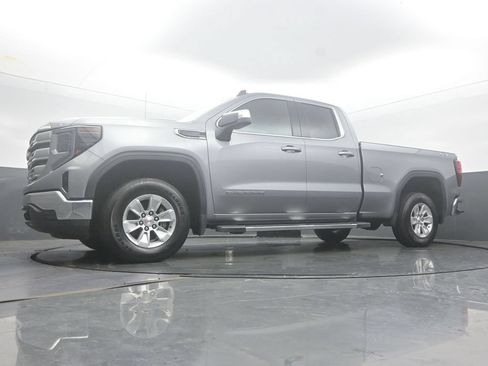 Used 2023 GMC Sierra 1500 SLE w/ Preferred Package AWD/4WD image 47