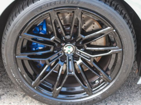 Used 2023 BMW M2 w/ Lighting Package RWD image 10