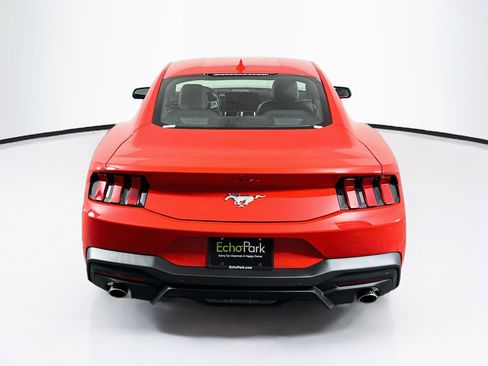 Used 2026 Ford Mustang Premium RWD image 7