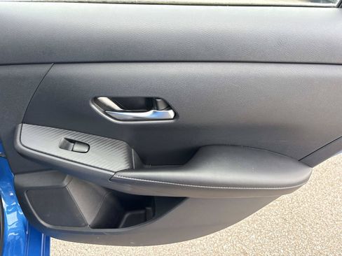 Used 2022 Nissan Sentra SV FWD image 32