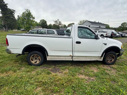 Used 1999 Ford F150 4x4 Regular Cab image 4