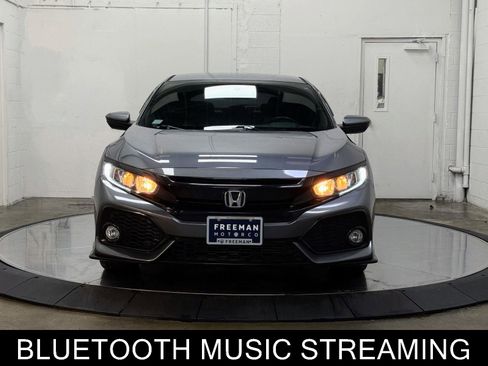Used 2018 Honda Civic Sport image 3