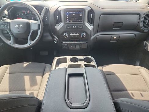 Used 2025 Chevrolet Silverado 2500 Custom w/ Custom Convenience Package AWD/4WD image 8