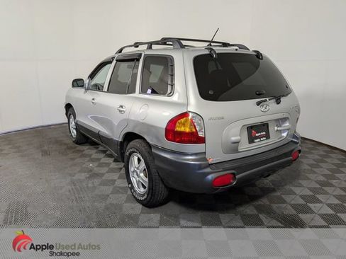 Used 2004 Hyundai Santa Fe GLS FWD image 4