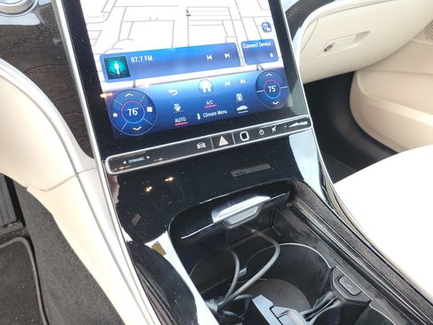 Used 2023 Mercedes-Benz C 300 Sedan image 18