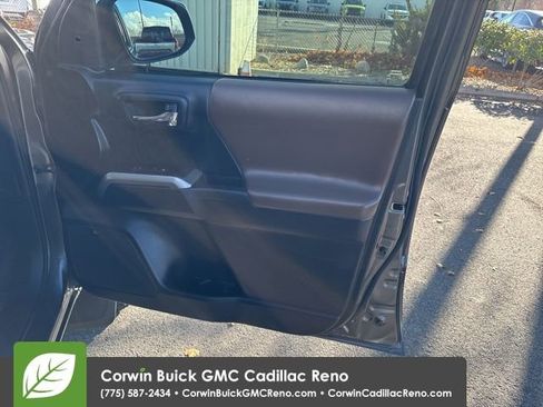 Used 2017 Toyota Tacoma Limited w/ Tow Package image 36