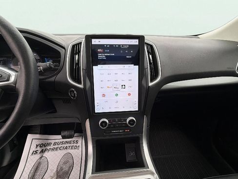 Used 2023 Ford Edge SEL w/ Convenience Package image 13