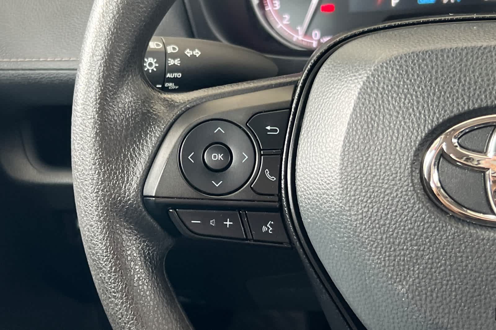 Certified 2025 Toyota RAV4 XLE AWD/4WD image 26
