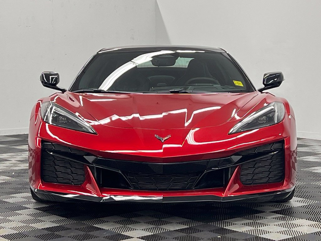 Used 2026 Chevrolet Corvette Z06 RWD image 2